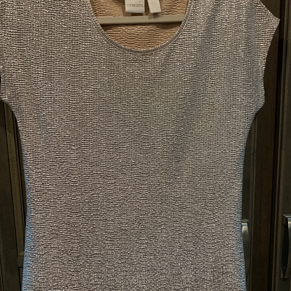 Chico’s sleeves blouse